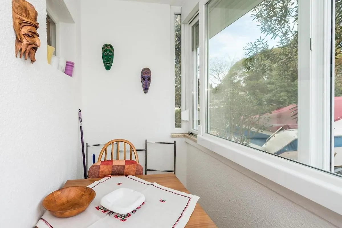 דירה רוביני Apartman Tara